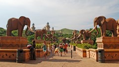 Key influences in the growth of African tourism