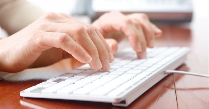 Signature requirements of the ECT Act