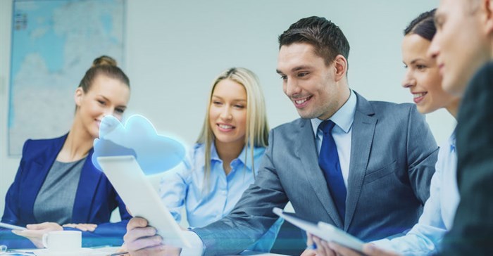 The challenges and benefits of hybrid cloud migration