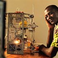 Togolese techie, Kodjo Afate Gnikou, has invented a 3D printer that costs only $100 to make, using easily sourced second-hand electronics. The 3D-printer alleviates the negative effects of E-Waste and is a game-changer for the electronics industry. (Image: Daniel Hayduk, Ulule)