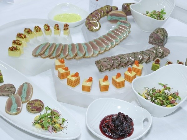National culinary team unveils bounteous cold table