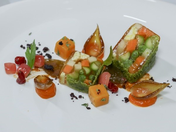 National culinary team unveils bounteous cold table