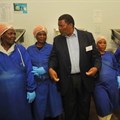 The Minister for Rural Development and Land reform, Gugile Nkwinti recently visited Dynamic Commodities to learn about the operations of the plant and the impact it has on job creation in the province.