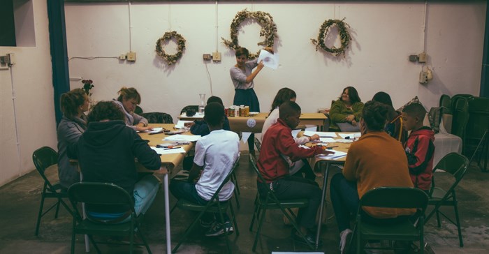 Alison Harris leads a Sk8 for Gr8 workshop.