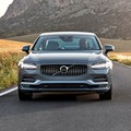 Semi-autonomous Volvo S90 SA-bound