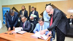 Gelmato contract signing