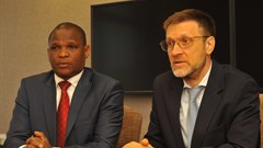 (Left to Right) MEC for Economic Development, Environmental Affairs 
and Tourism, Hon. Sakhumzi Somyo, and the Russian Ambassador, HE Mikhali Petrakov, on a milestone 
visit to Coega Development Corporation (CDC).