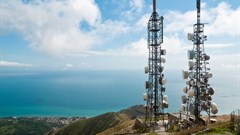 Telefónica sells China Unicom stake for €322m