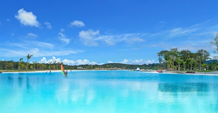 Crystal Lagoons is bringing their azure blue waters to SA