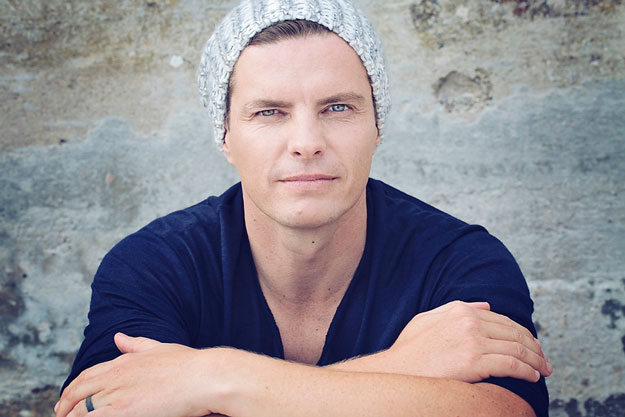 Elvis Blue discusses Optics