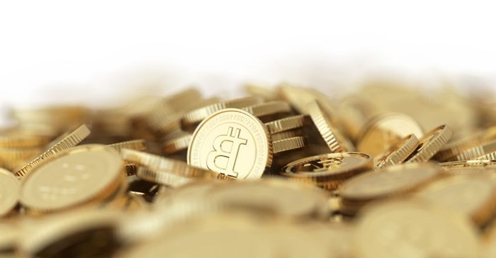 Blockchain, bitcoin and banking