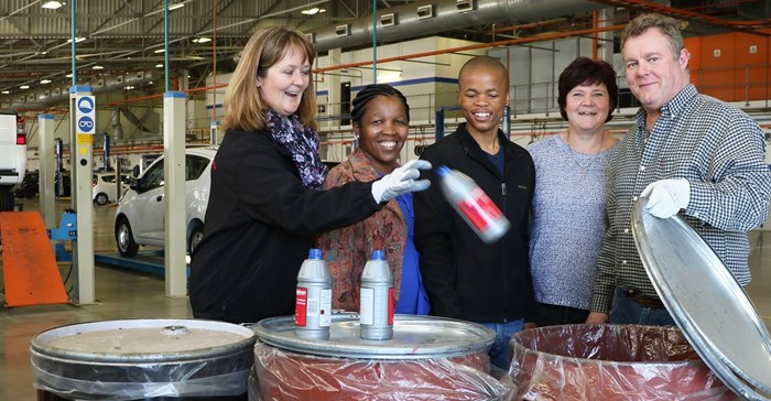 L-R: Dawn Sisson, VCDC logistics coordinator, Ncedisa Mzuzu, Africa's environmental group manager, environmental engineers Mbiko Mbongeni and Huldah Solomon, and logistics analyst, David Viljoe