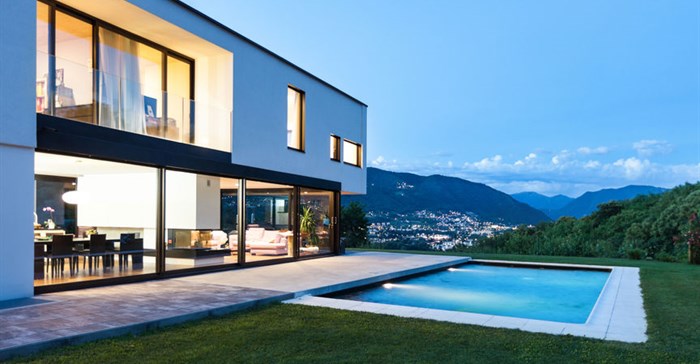 Fewer foreigners buying in South Africa