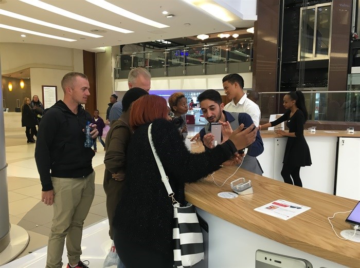 Offlimit Communications brings Huawei P9 experience to life