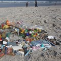 Around 94% of litter on South African beaches is made of plastic, of which 77% is packaging. Image by Peter Ryan
