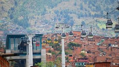 - Metrocable, MedellĂn, Colombia