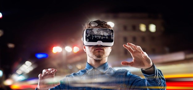 Sony tapping virtual reality with PlayStation headset