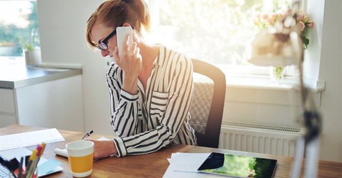 Is signing a sole mandate the right choice?