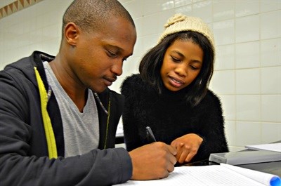 Inkunzi Finalists Workshop - Siyabonga Mbhense and Thobile Mbambo