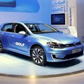 VW aims to be electric leader by 2025