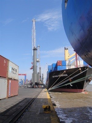 scenar308 (Bernd S) via  - Port Apapa Lagos Nigeria