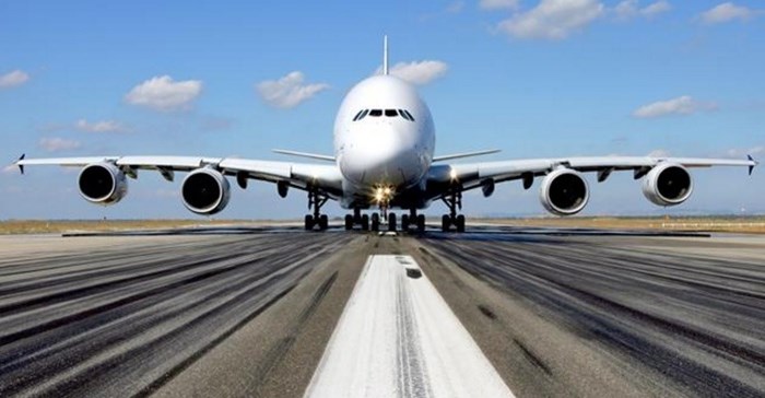 Airbus in Iran to finalise plane deal