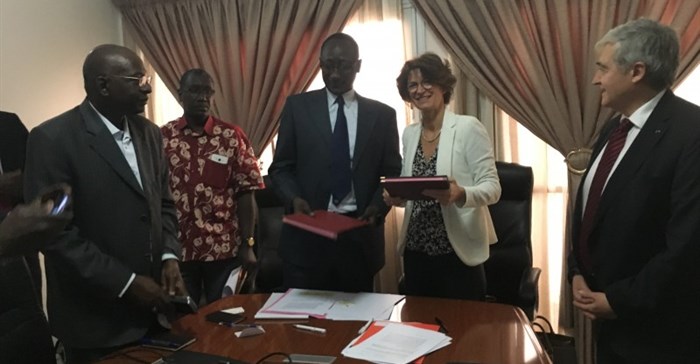 ENGIE signs an agreement for the development of renewable energies in Senegal.