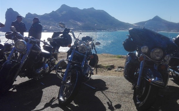 #Shotleft: Taking in Cape Town on two wheels