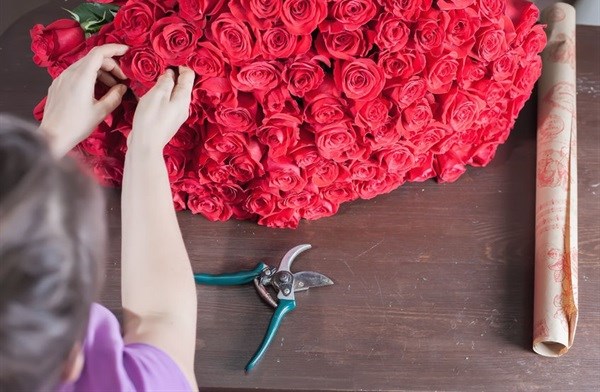 SA Florist improves supply chain efficiency with BrandChat bot