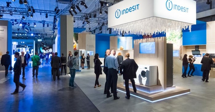 Opening up the African exhibition space