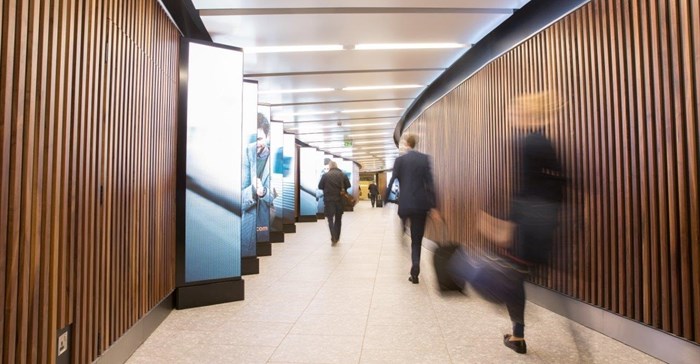 First Wing - direct access to lounges