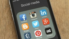 Social media and its role in investor relations