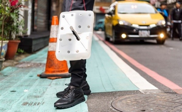 Nike designs shoebox made out of recycled milk containers and coffee lids