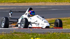 Cape Town's Julian van der Watt F1600 champion
