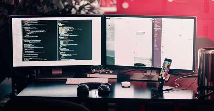 Photo by Farzad Nazifi on Unsplash