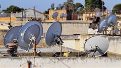 (c) Karol Kozlowski -