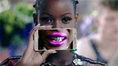 Sreengrab from the ad.