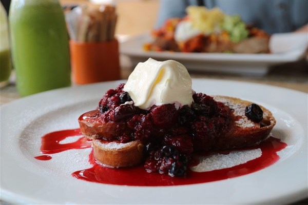 Eat, shop, play in Knysna