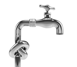 Minister threatens to cut off water to 30 municipalities