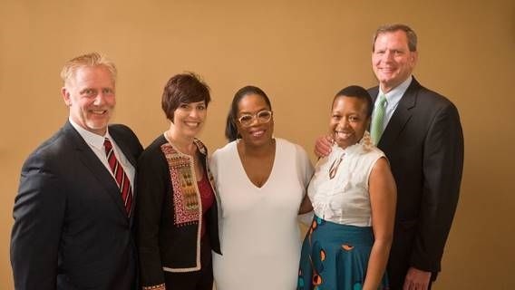 L-R: Andre Bresler, MD, FedEx Express Southern Africa; Ronel Kriek, marketing manager at FedEx Express; Oprah Winfrey, founder of the Oprah Winfrey Leadership Academy; Refiloe Tsiu, HRS specialist representative and Mike Higley, VP Southern Africa at FedEx Express