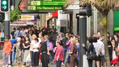 How traffic signals favour cars and discourage walking