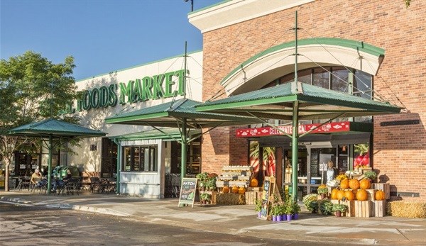 Will Amazon do to the grocery industry what it did to e-commerce?