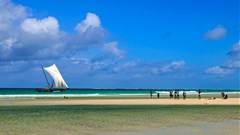 Attracting individual domestic investors into tourism