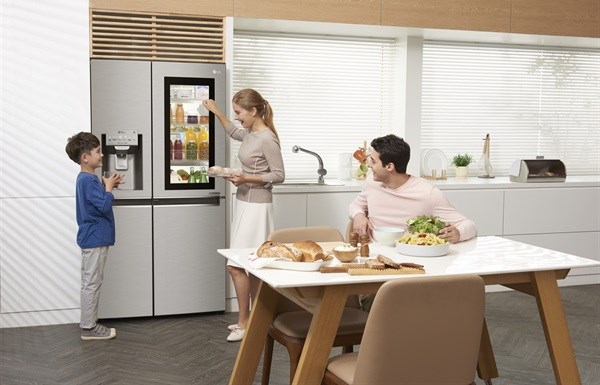 LG's InstaView fridge and TwinWash are models of efficiency