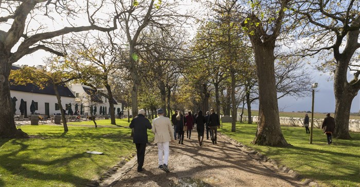 On our way to go plant some trees. © Daniel Nels