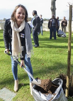 Planting my tree! © Daniel Nels