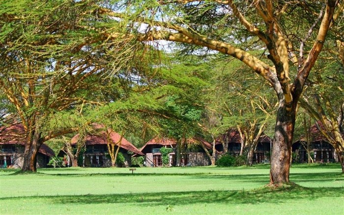 What are the benefits of managing a green lodge?