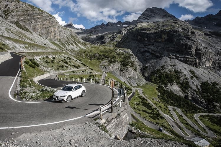 5 reasons why the Alfa Romeo Stelvio is a great SUV