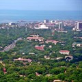 Accra, Ghana. Image by finnish eye, CC BY-SA 2.0,