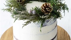 #FreshOnTheShelf: Bubbly in a can, Woolies meal kits, blue tonic and a very Velvet Xmas